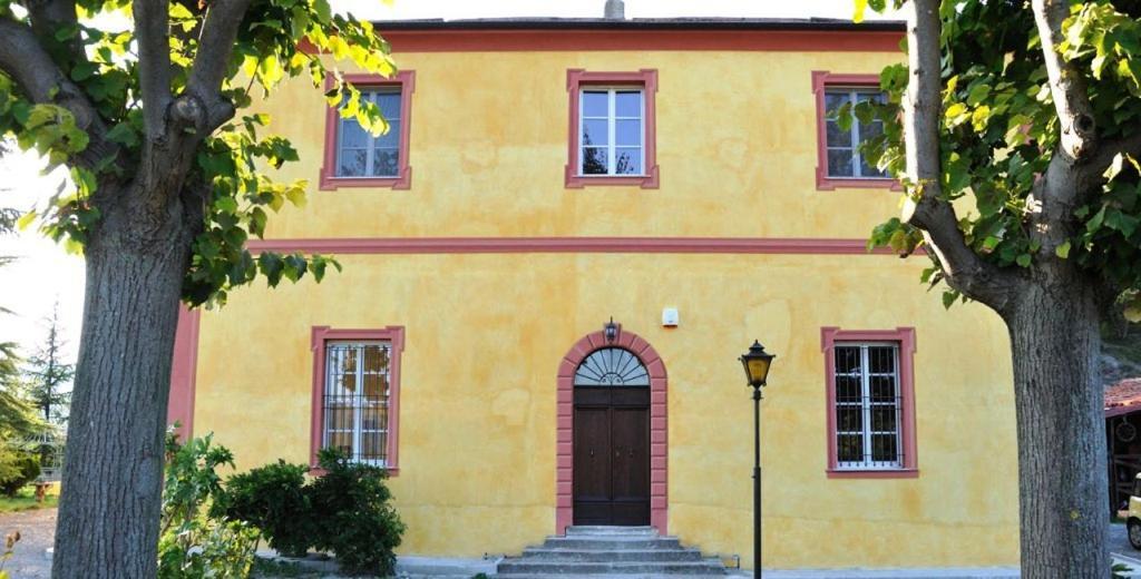 Villa Eugenia Cairo Montenotte Eksteriør billede